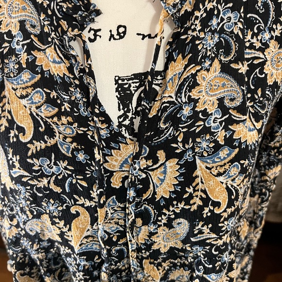 Hem & Thread Large black dress - Picture 2 of 10